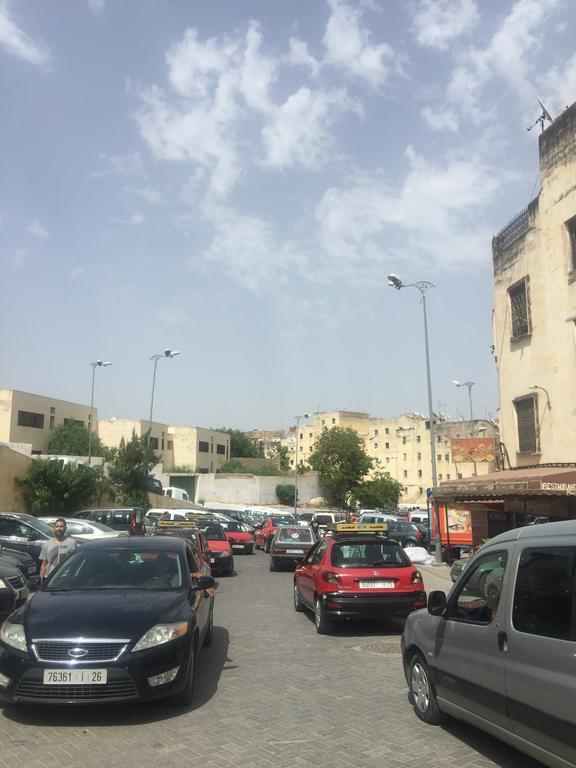 Dar El Karaweine Apartment Фес Екстериор снимка