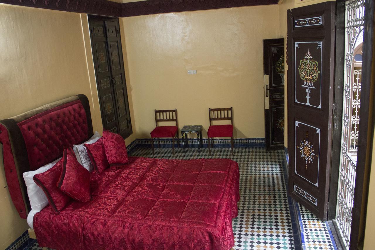 Dar El Karaweine Apartment Фес Екстериор снимка
